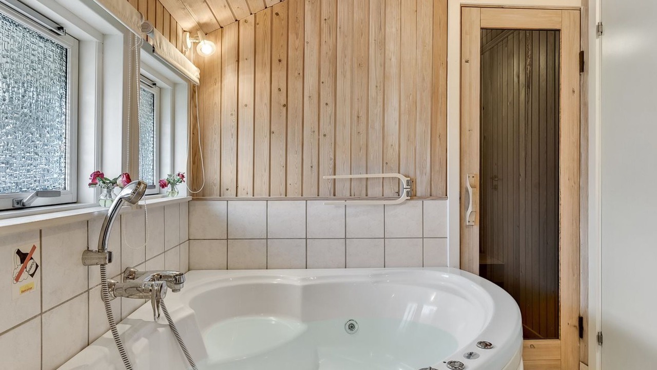 Photo of Bathroom in Faldsled