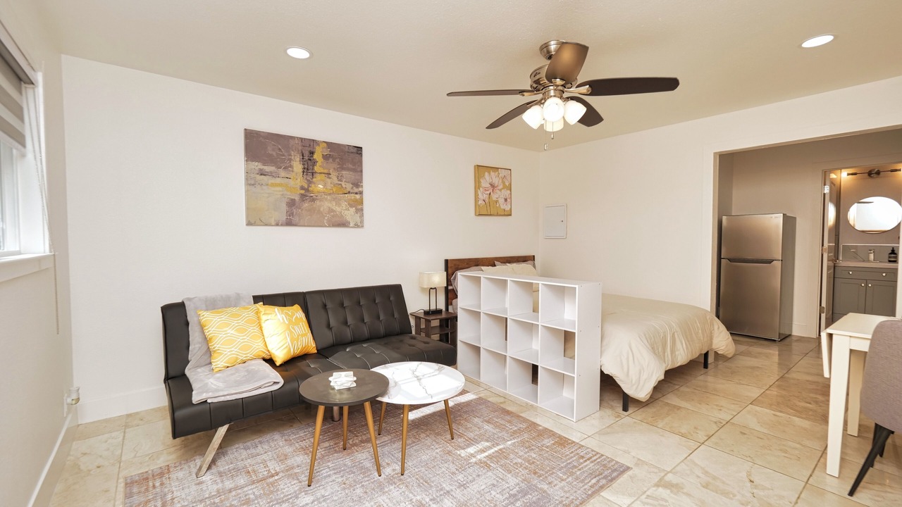 Photo of Others in Cambrian