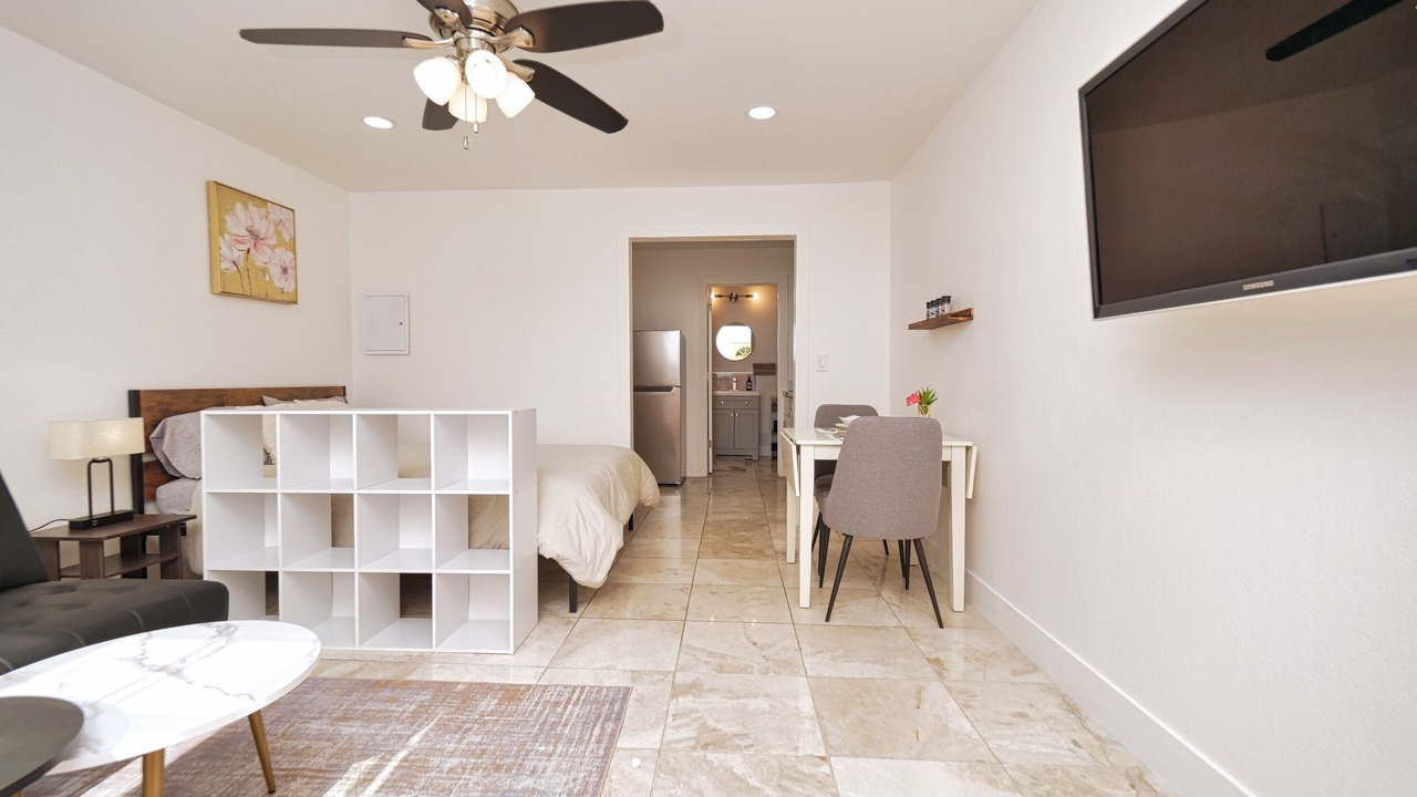 Photo of Others in Cambrian