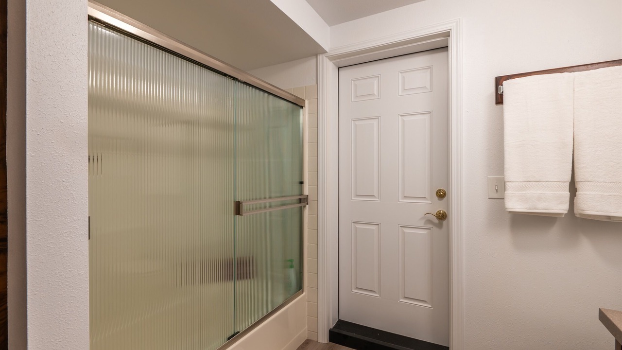 Photo of Bathroom in Barview