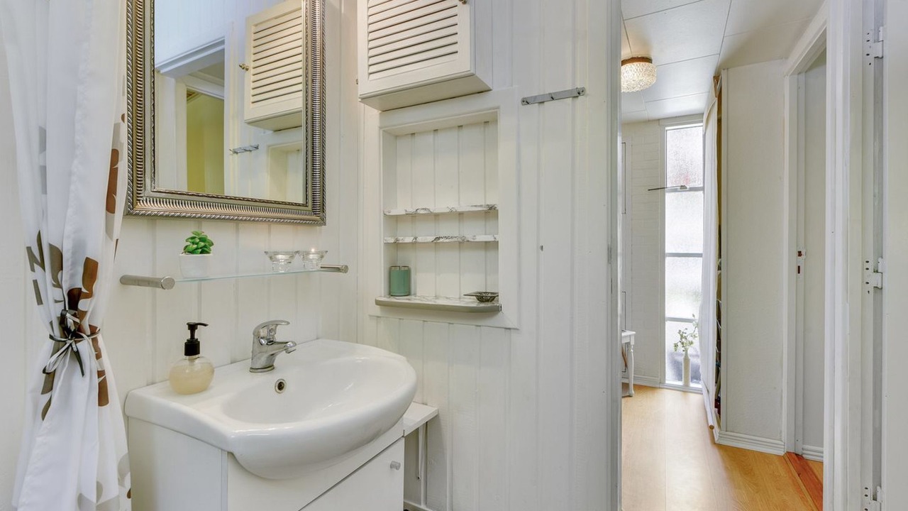 Photo of Bathroom in Erslev