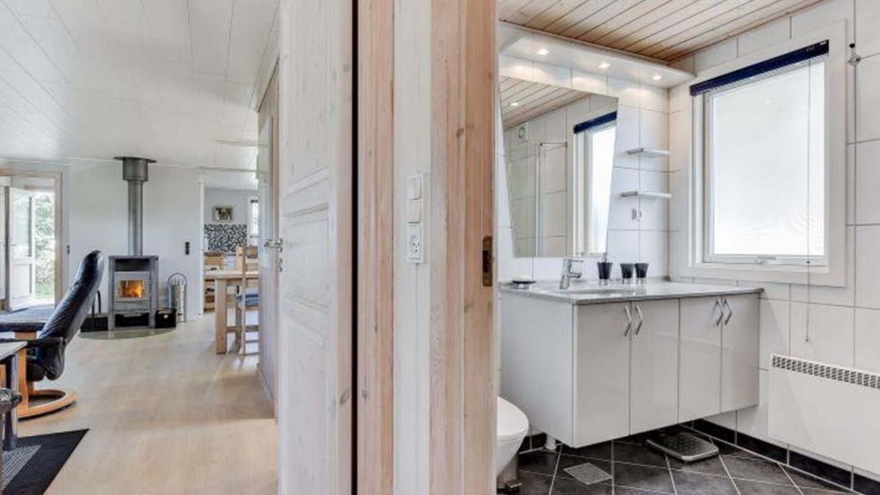 Photo of Bathroom in Rindby Strand