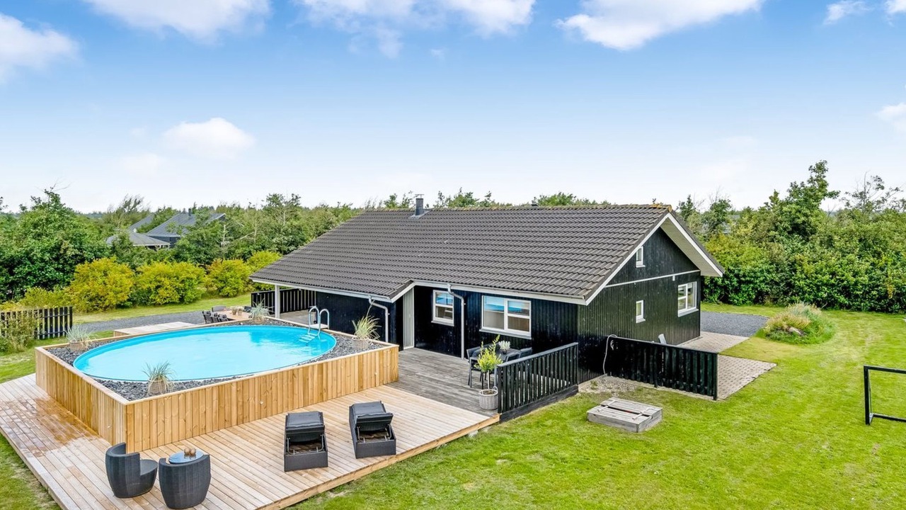 Photo of Others in Brovst