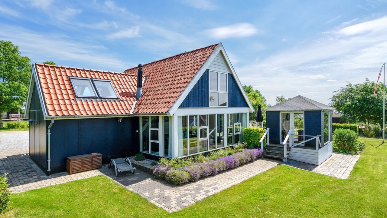 Photo of Others in Hjarbæk