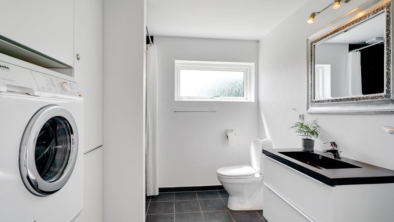 Photo of Bathroom in Hjarbæk