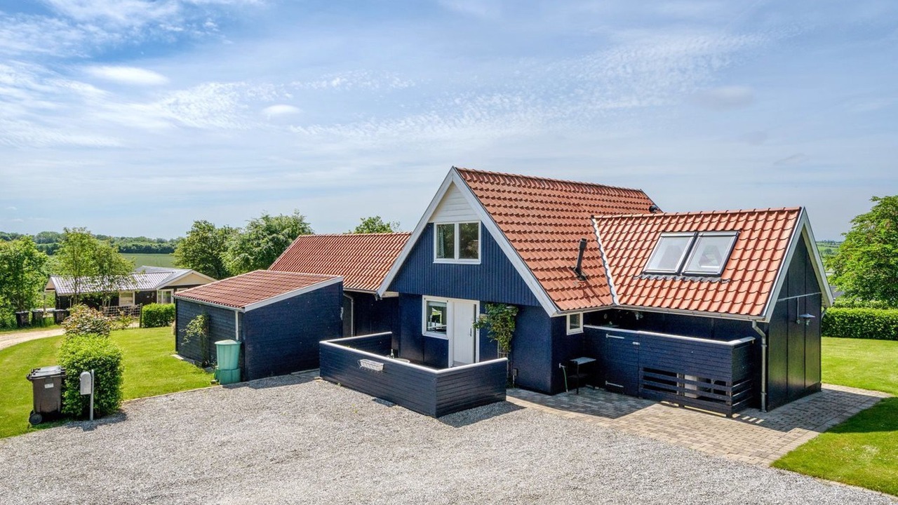 Photo of Others in Hjarbæk