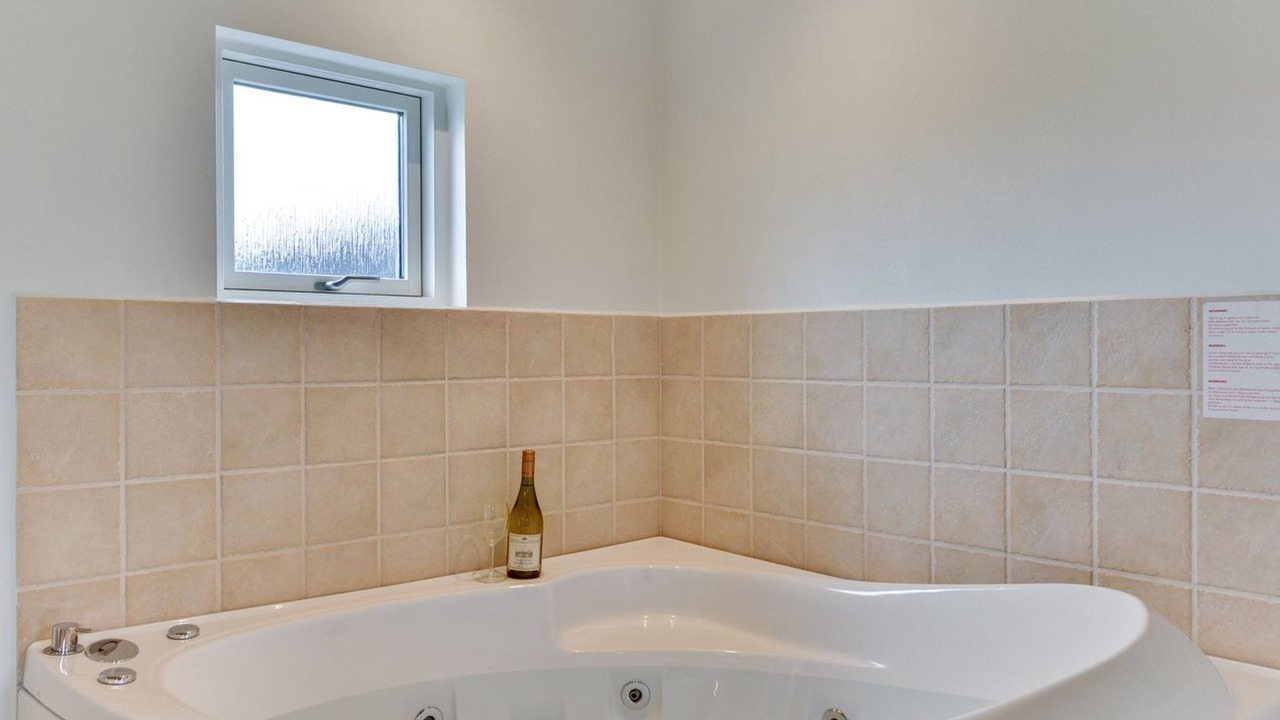 Photo of Bathroom in Kryle