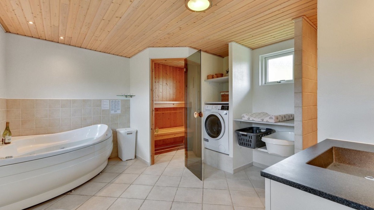 Photo of Bathroom in Kryle