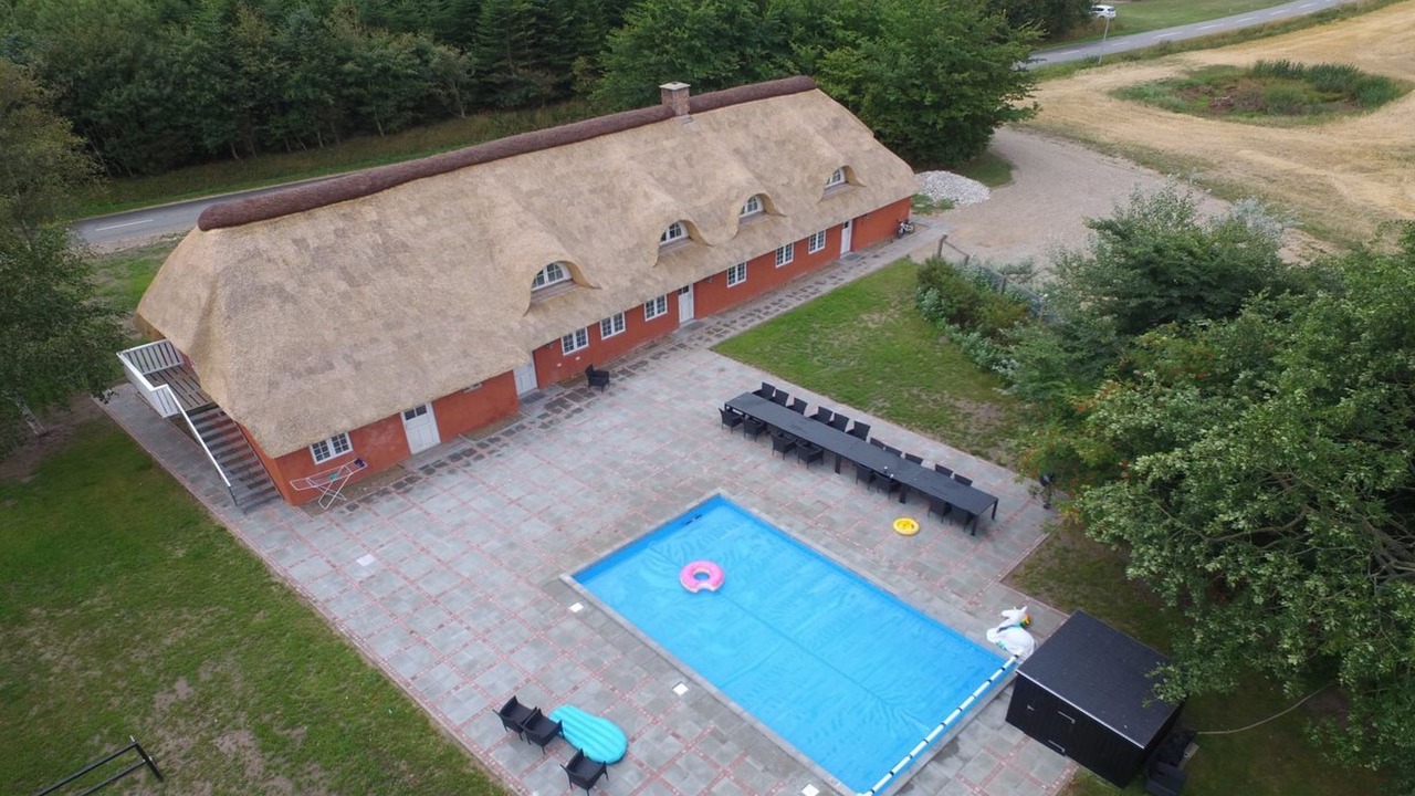 Photo of Others in Hojer