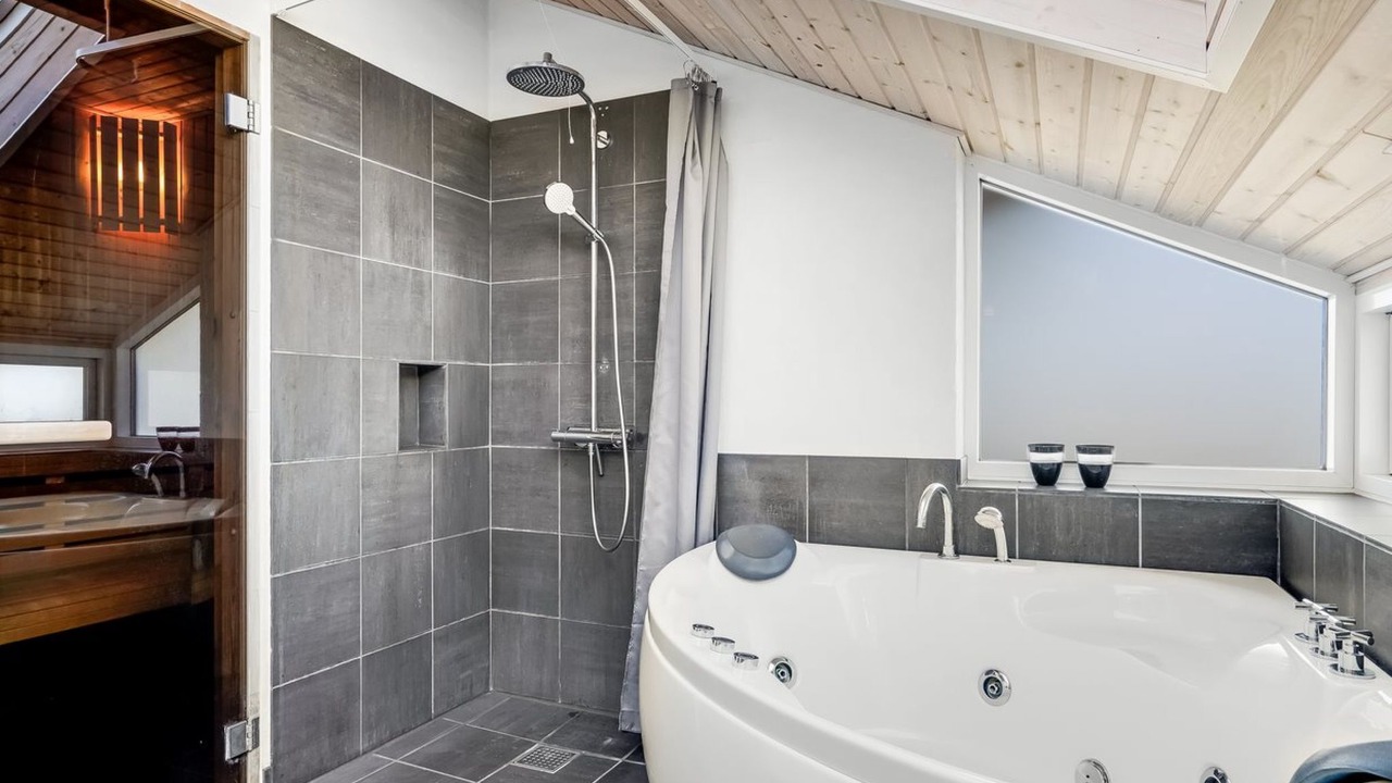 Photo of Bathroom in Klitmoller