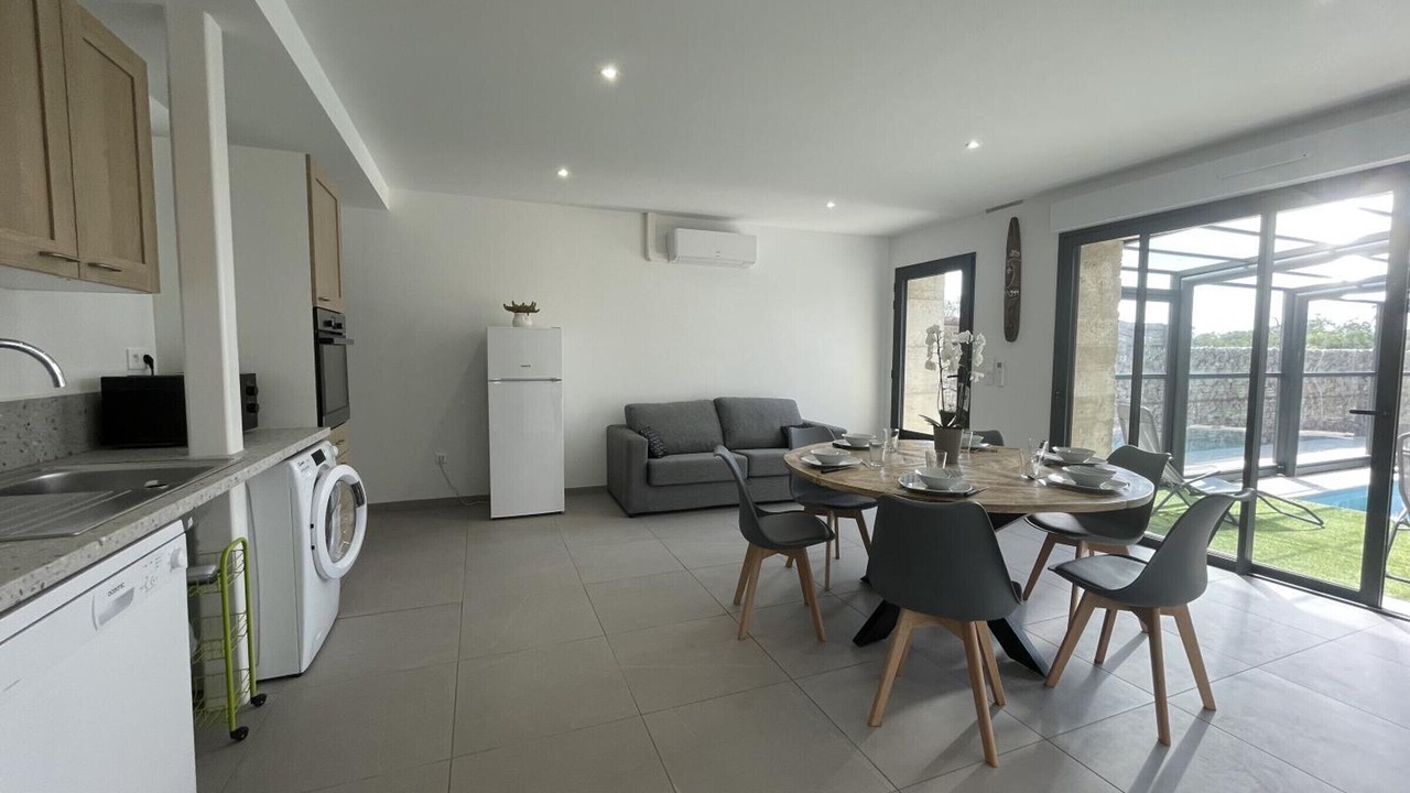 Photo of Others in Couzon