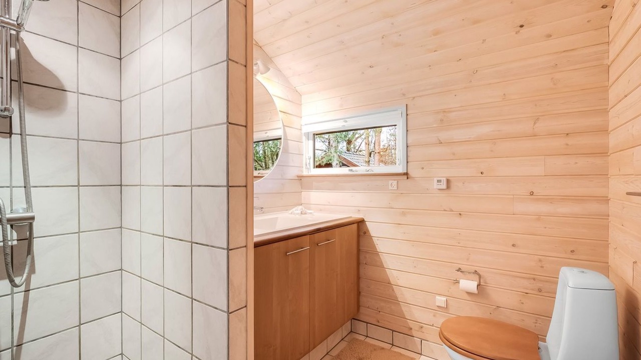 Photo of Bathroom in Hojslev