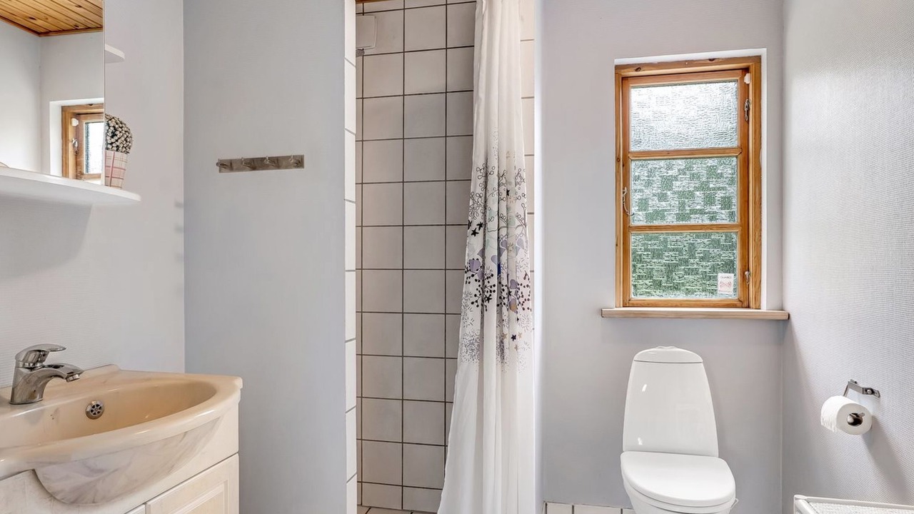 Photo of Bathroom in Dannemare