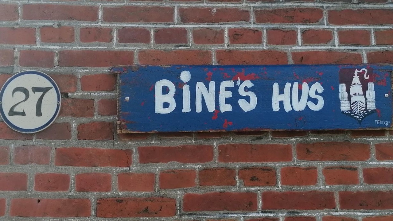 Photo of Others in Hojer