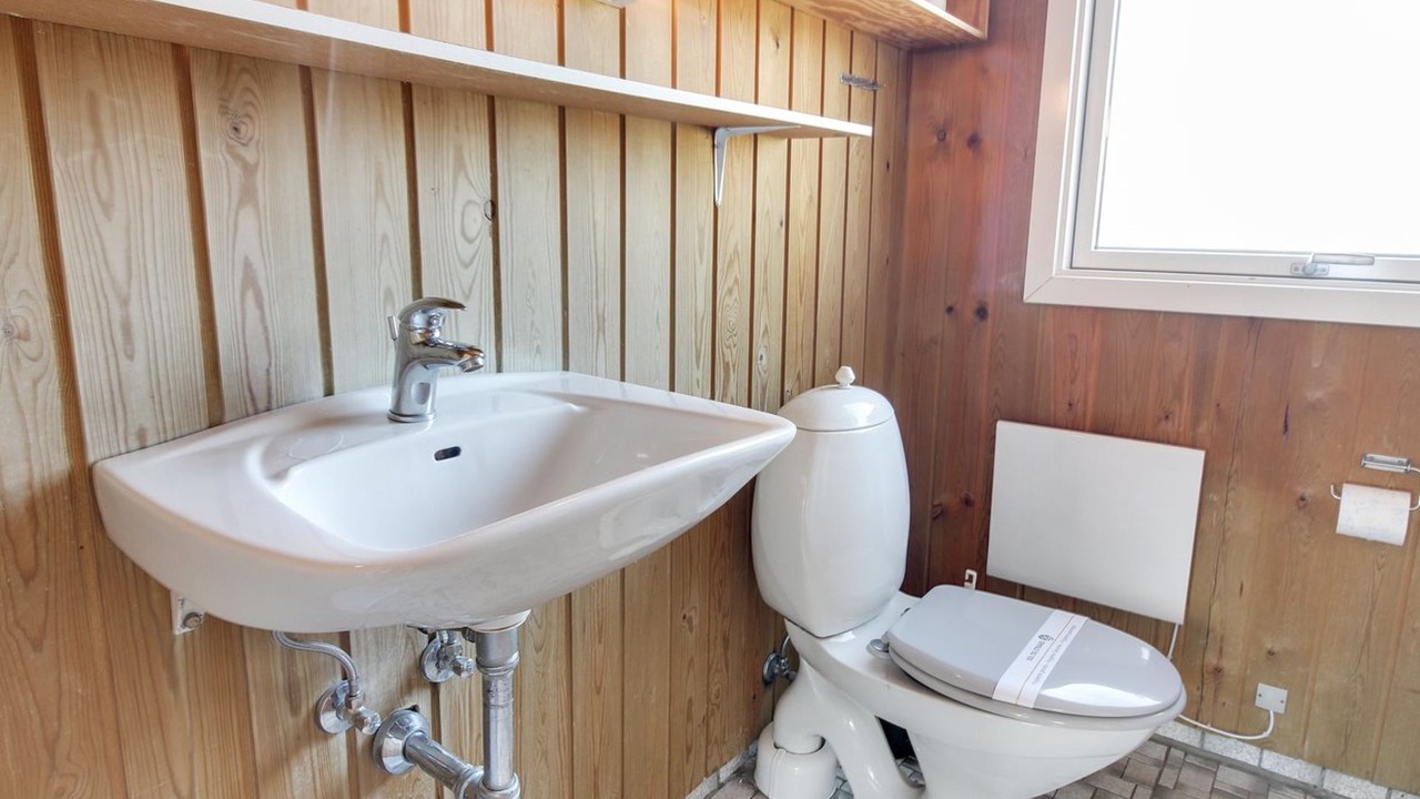 Photo of Bathroom in Houvig Strand