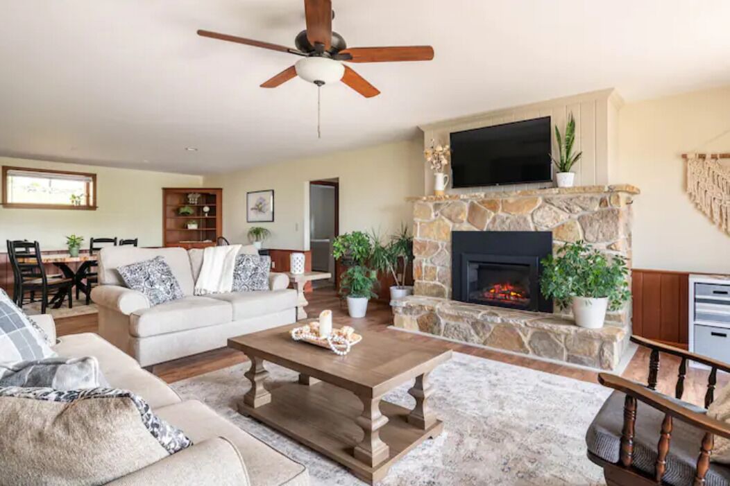 Photo of Livingroom in New Holland