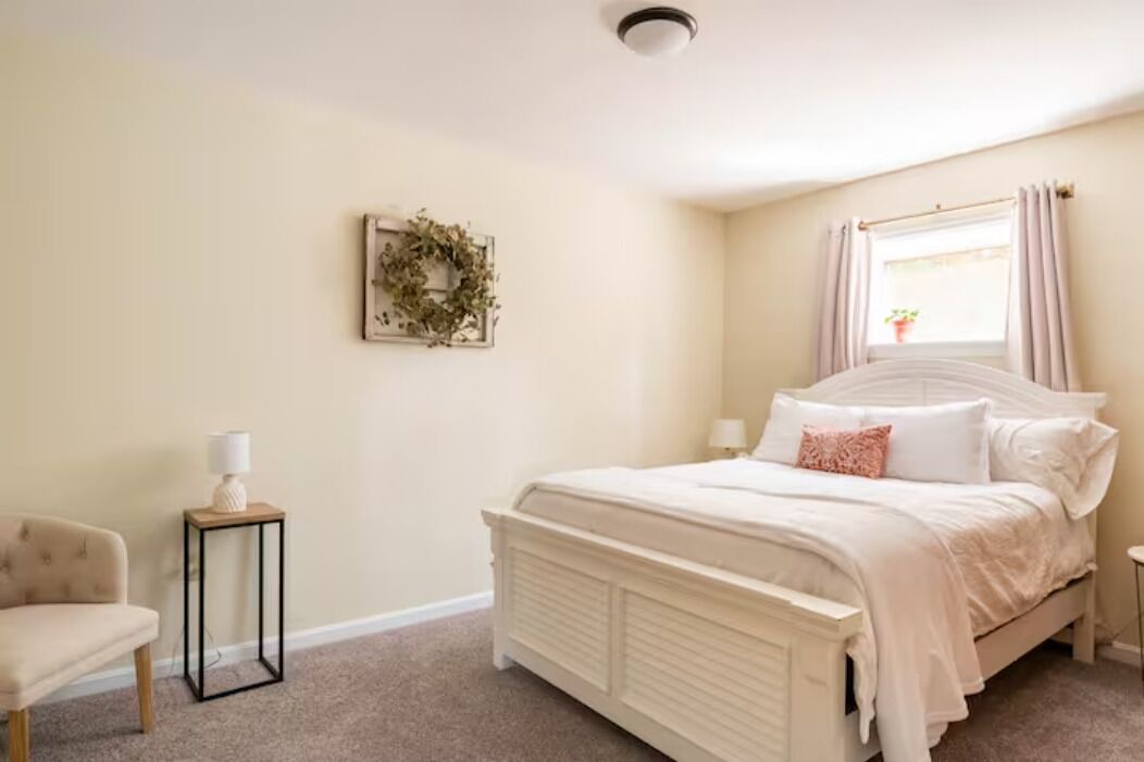 Photo of Bedroom in New Holland