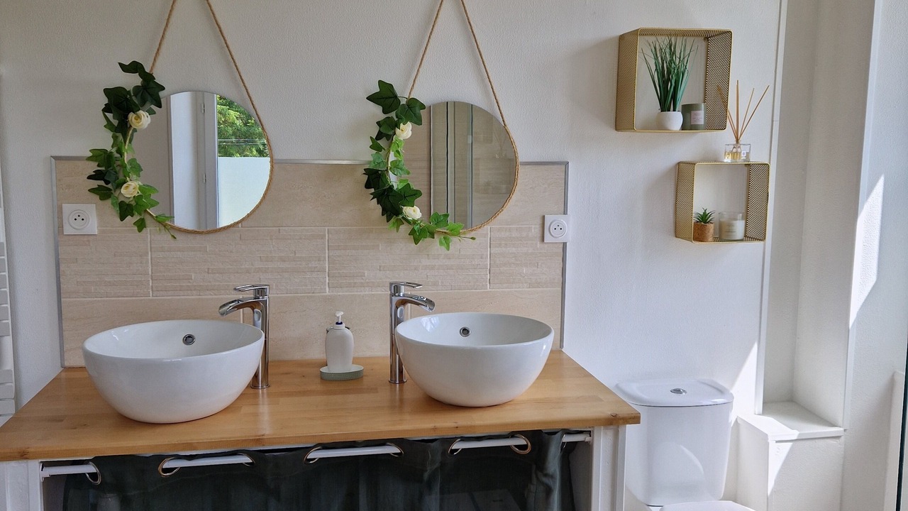 Photo of Bathroom in Alboussiere