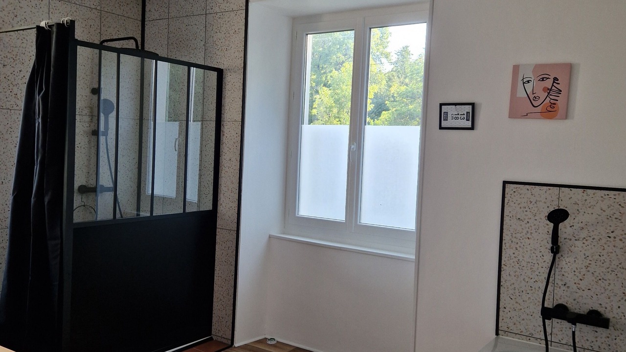 Photo of Bathroom in Alboussiere