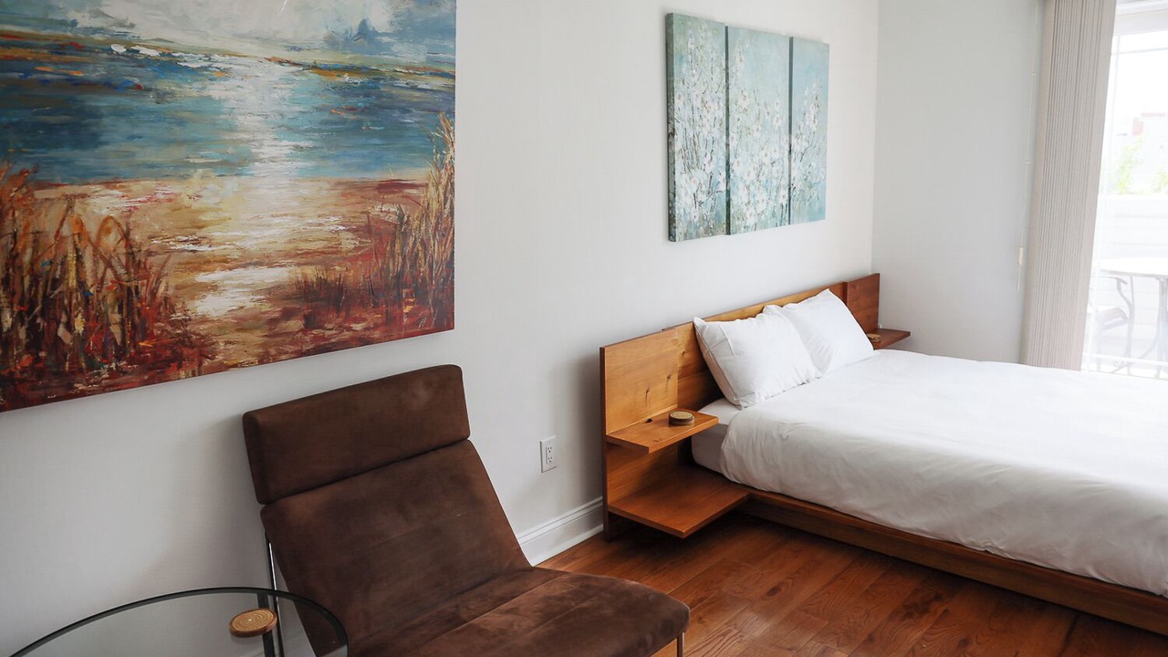 Photo of Bedroom in Point Breeze