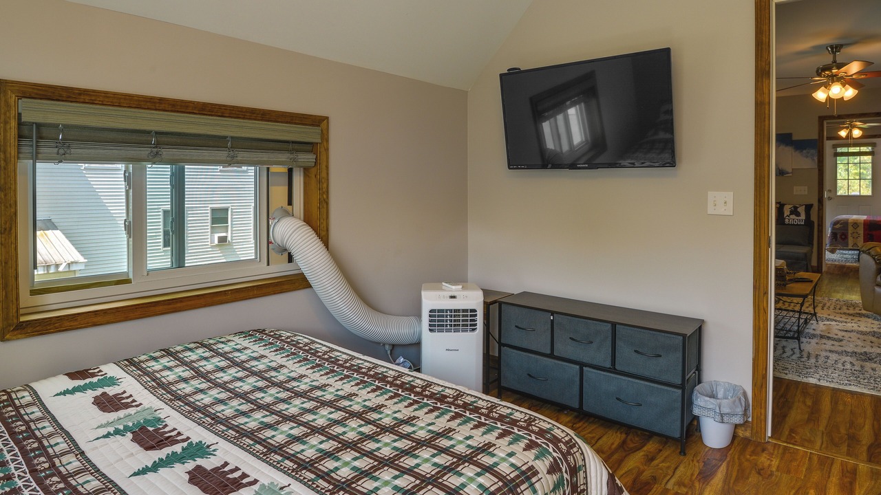 Photo of Bedroom in Lyons Falls