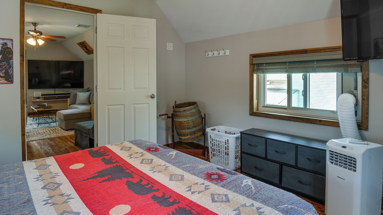 Photo of Bedroom in Lyons Falls