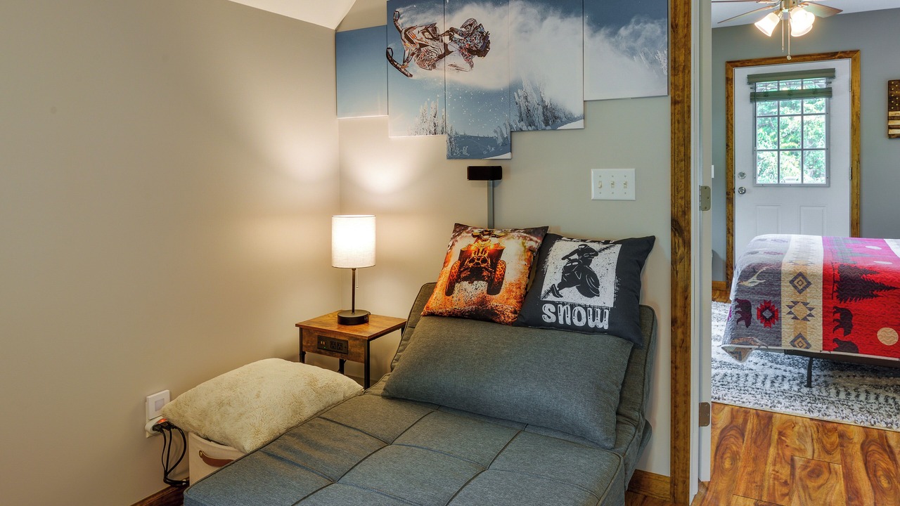 Photo of Bedroom in Lyons Falls