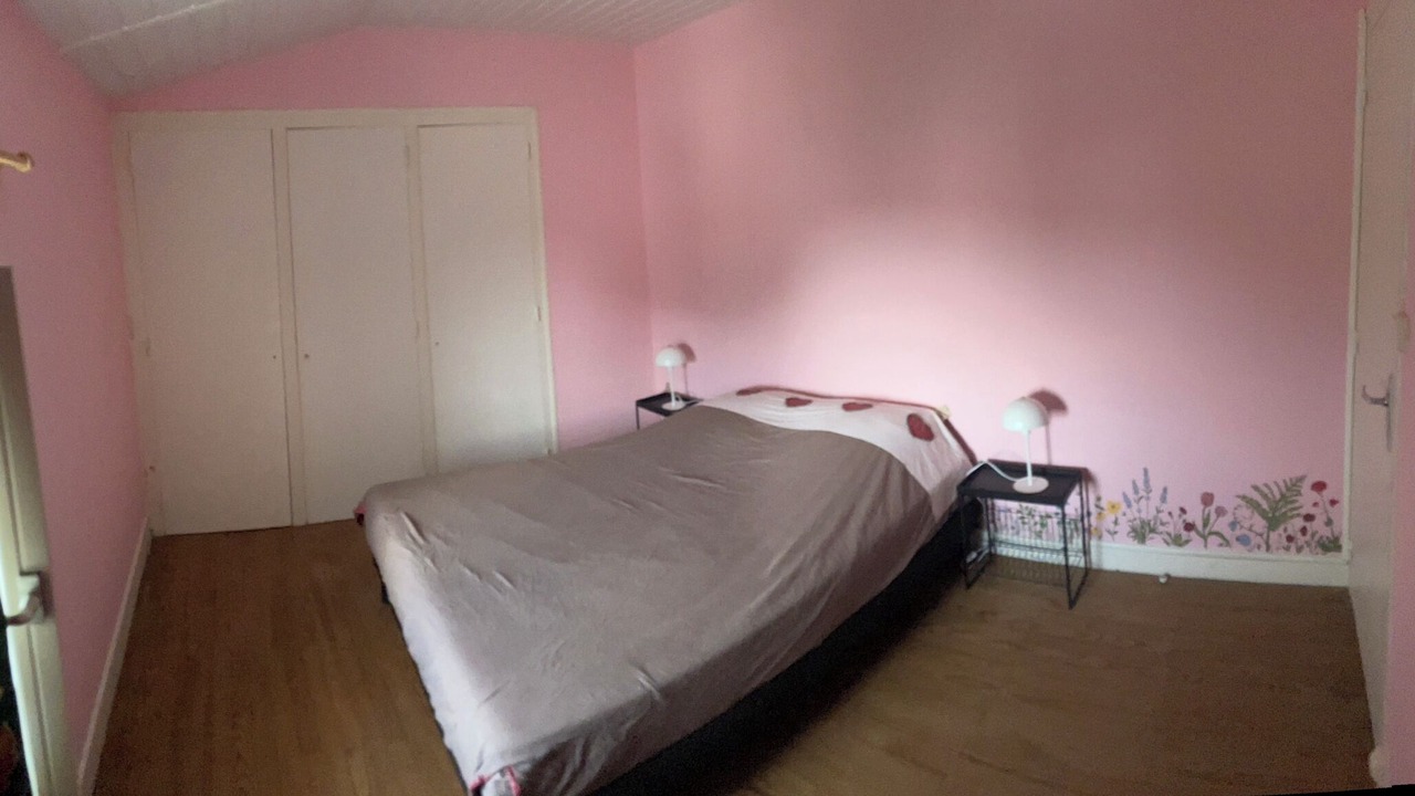 Photo of Bedroom in Maillezais