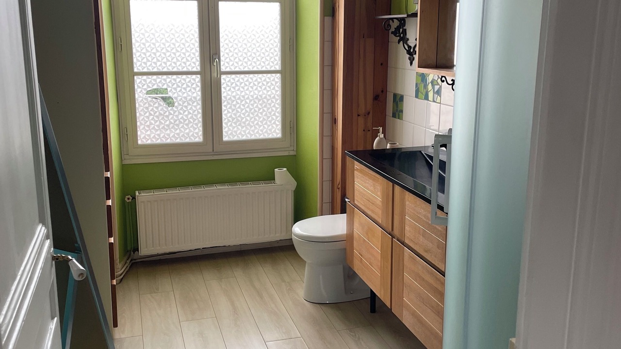 Photo of Bathroom in Maillezais