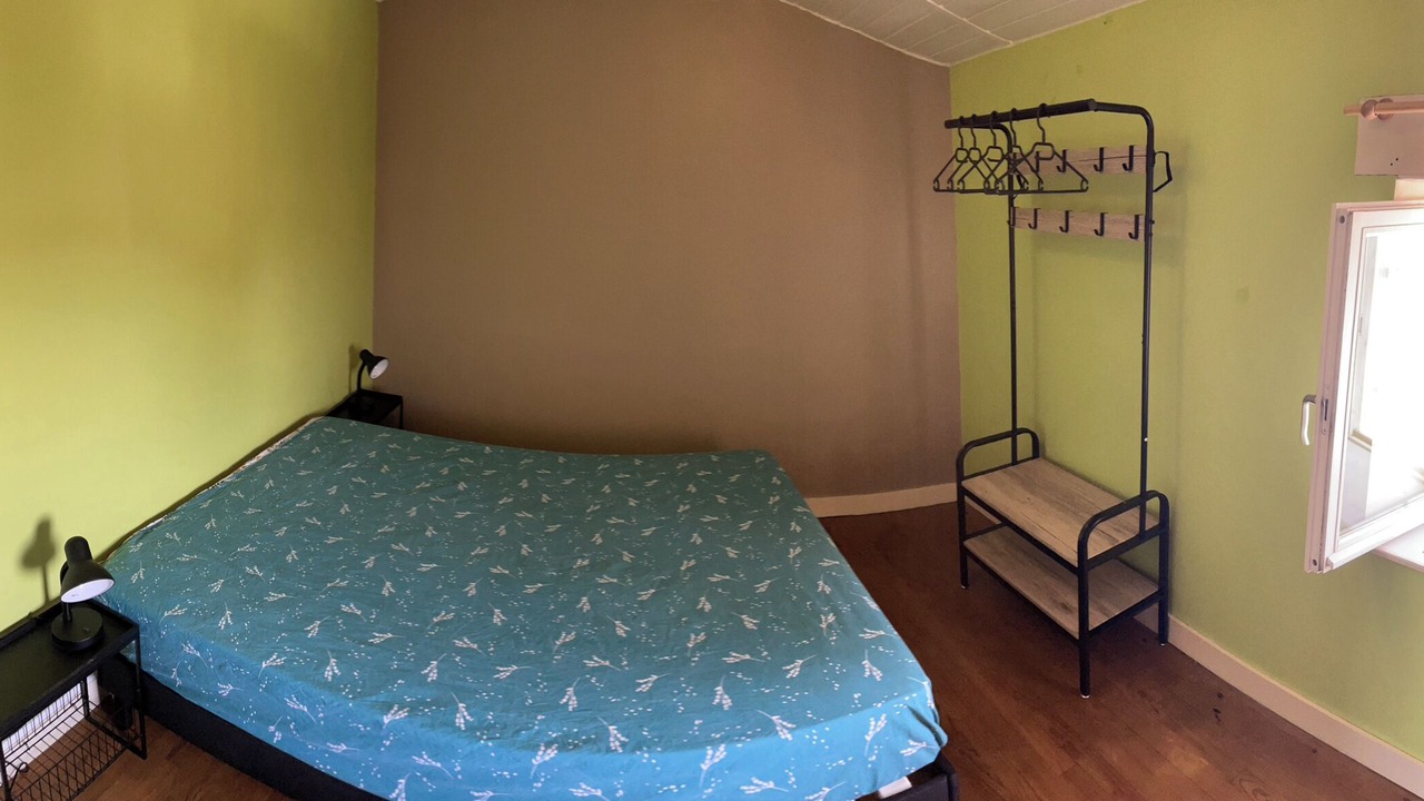 Photo of Bedroom in Maillezais