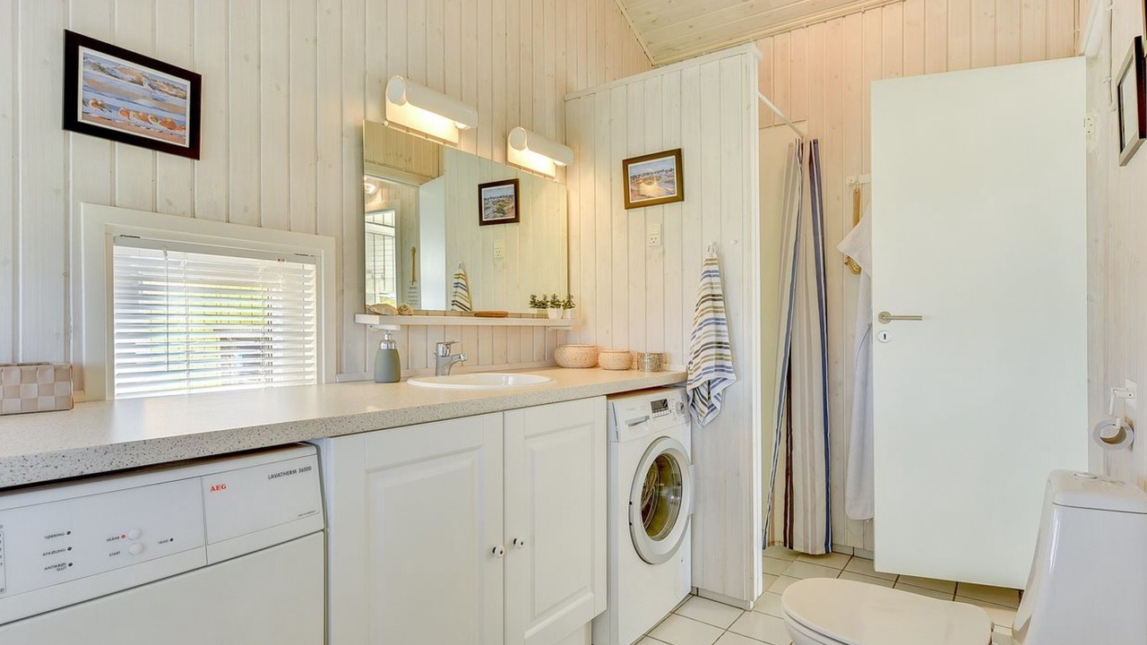 Photo of Bathroom in Vejers