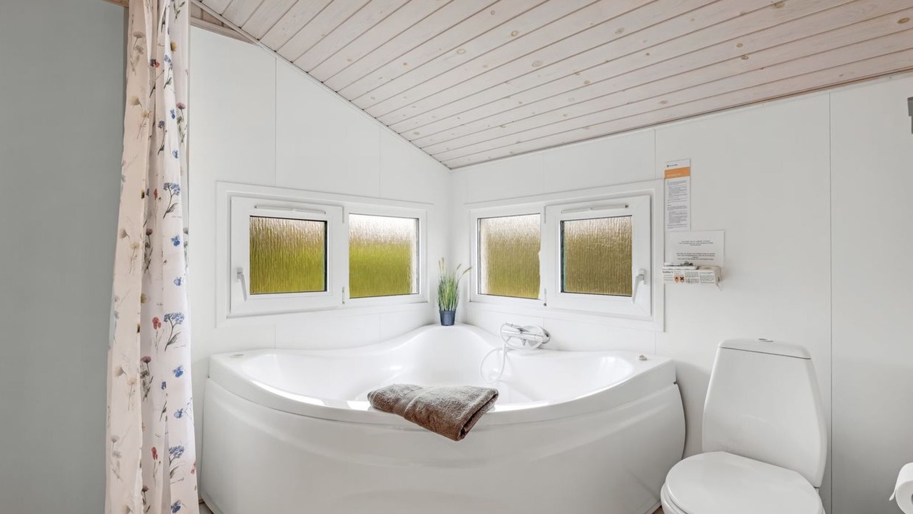 Photo of Bathroom in Nørre Lyngvig
