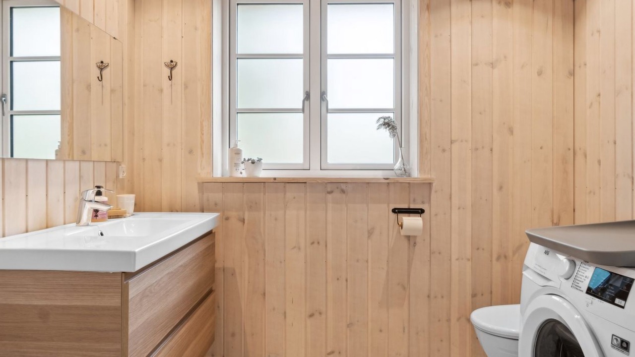Photo of Bathroom in Hoensinge