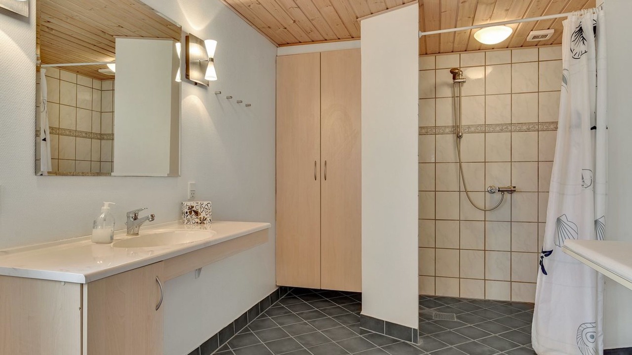 Photo of Bathroom in Tranekaer