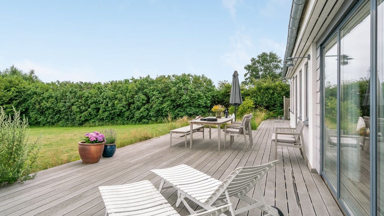 Photo of Others in Helnæs By