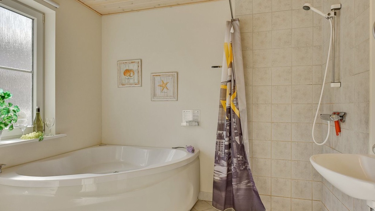 Photo of Bathroom in Grasten
