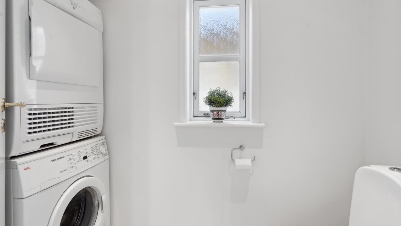 Photo of Bathroom in Helnæs By