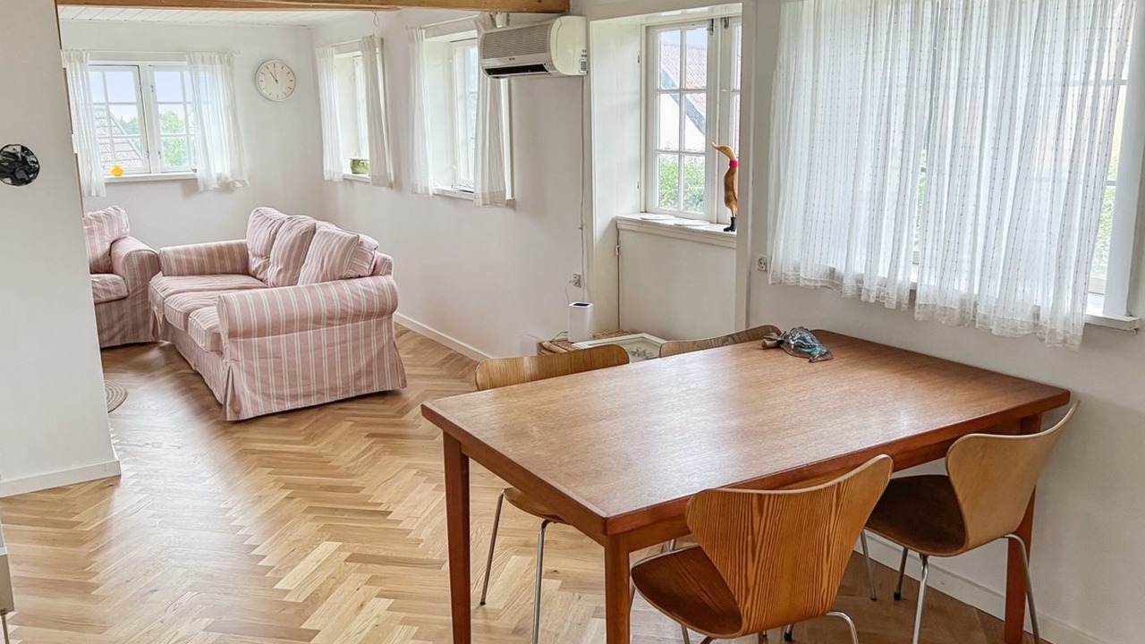 Photo of Livingroom in Listed