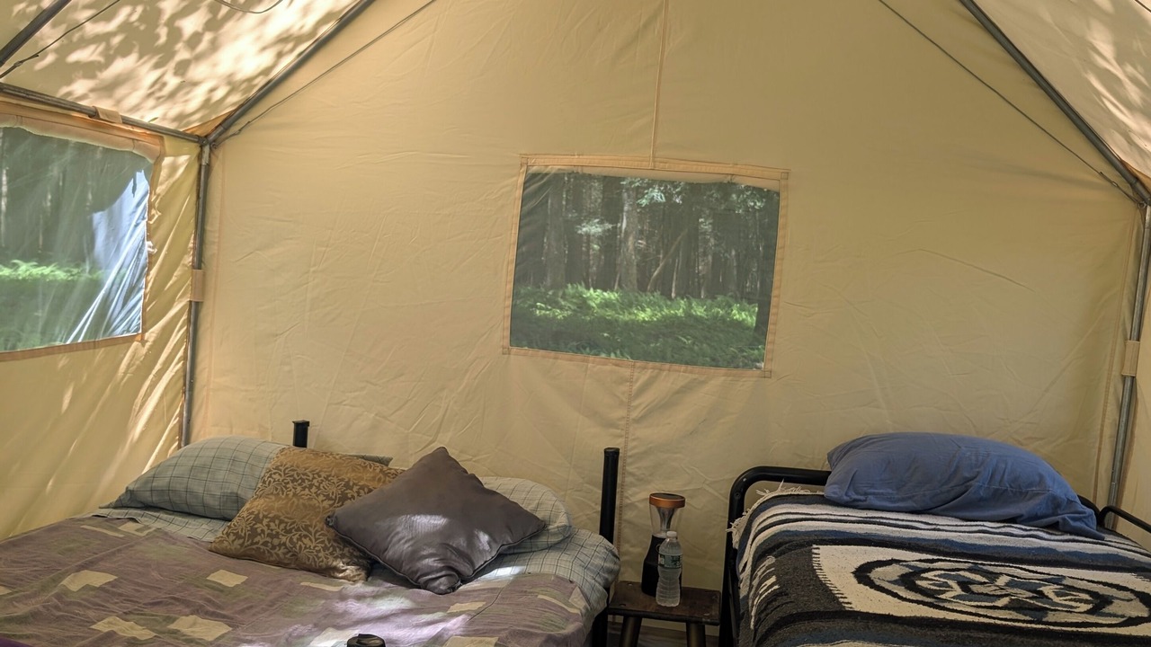 Photo of Bedroom in Parksville