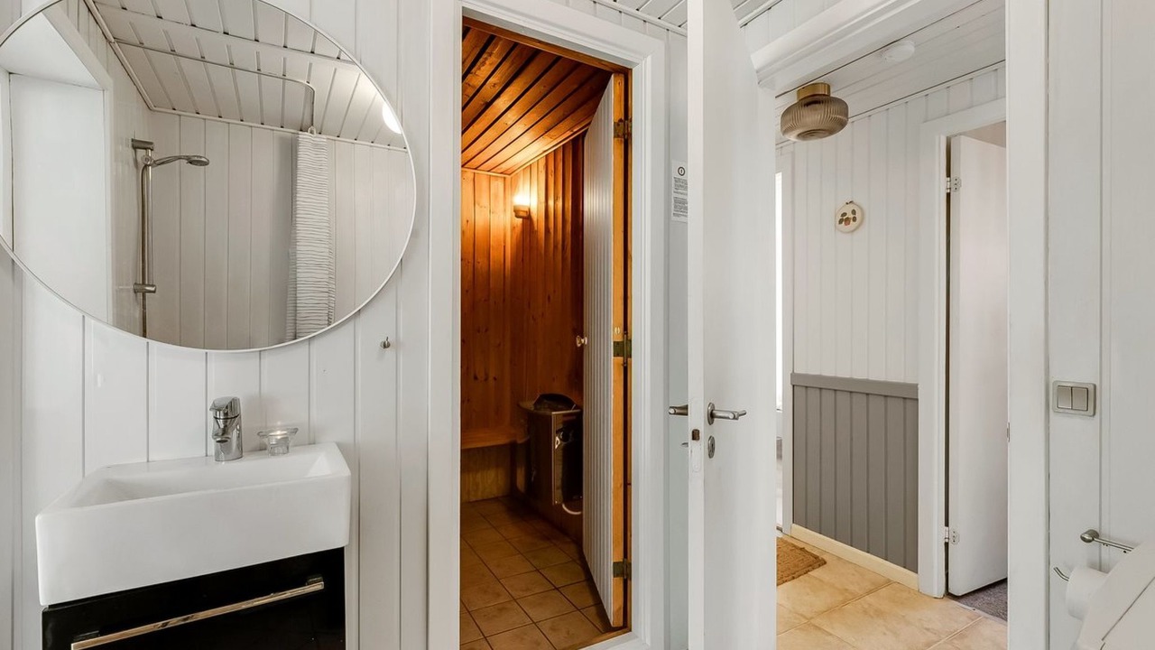 Photo of Bathroom in Lodbjerg Hede