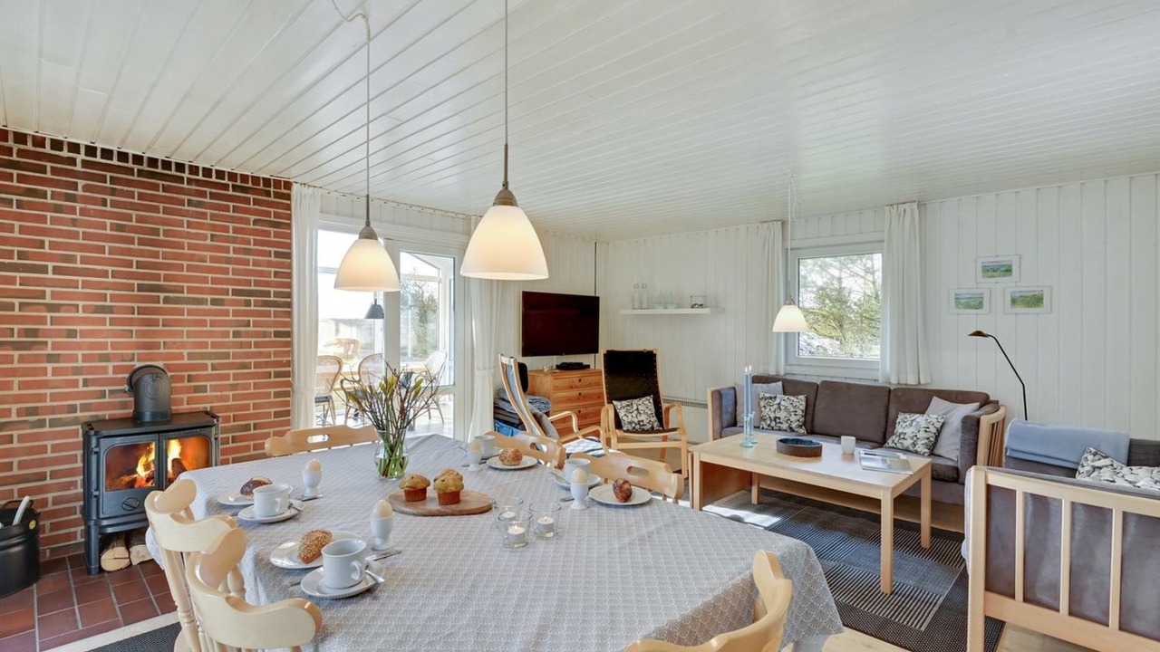 Photo of Livingroom in Bjerregaard