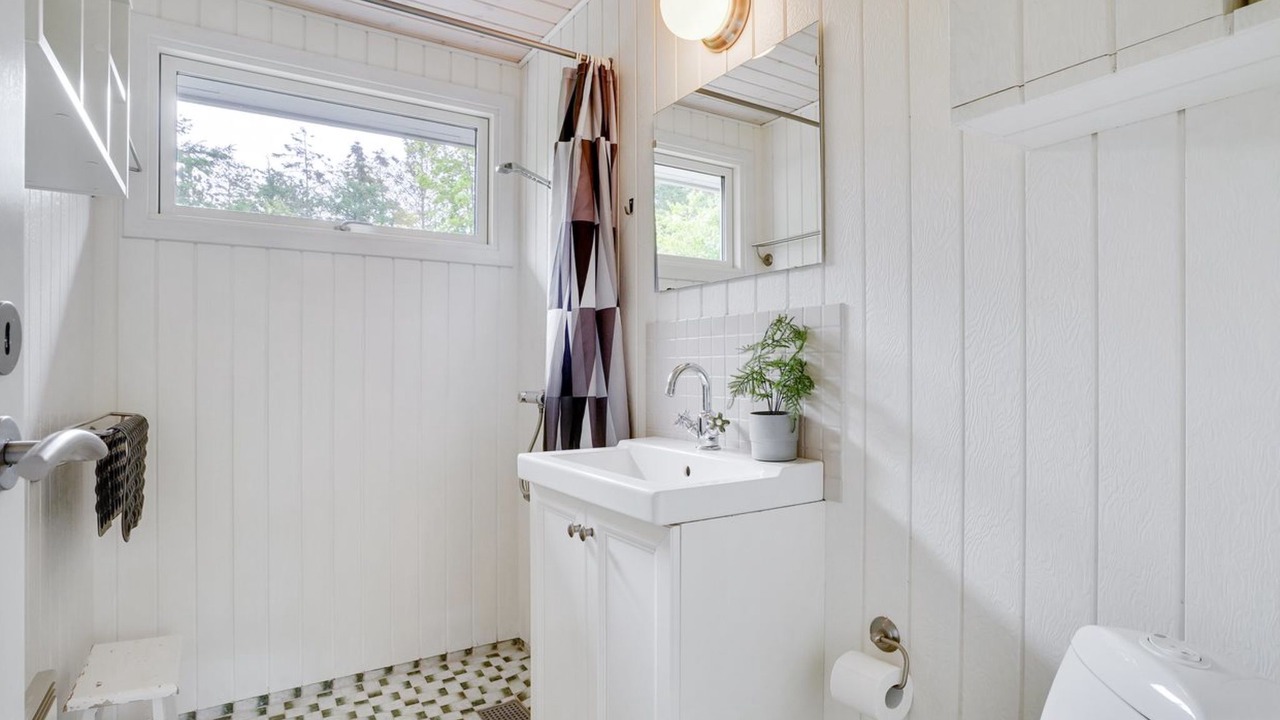 Photo of Bathroom in Trend