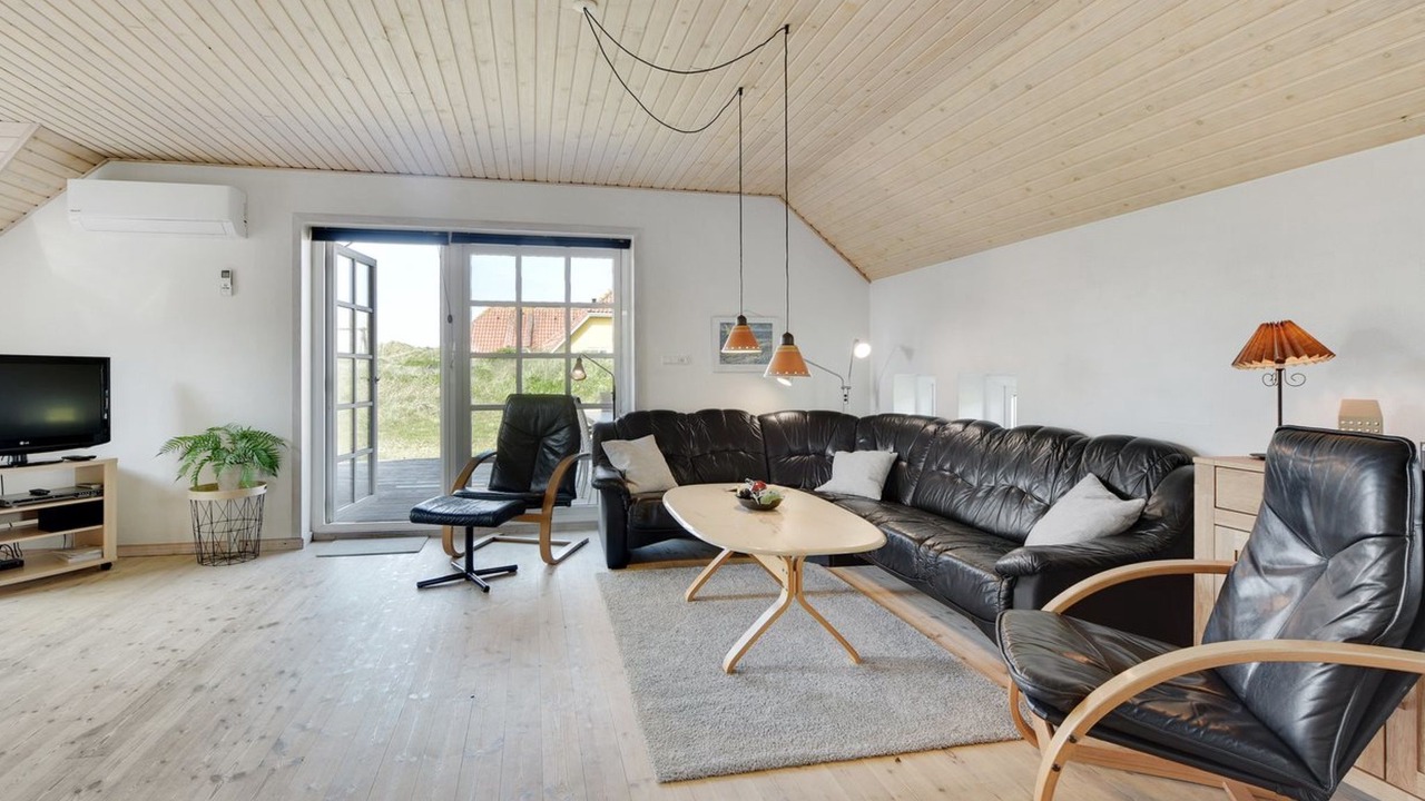 Photo of Livingroom in Kryle