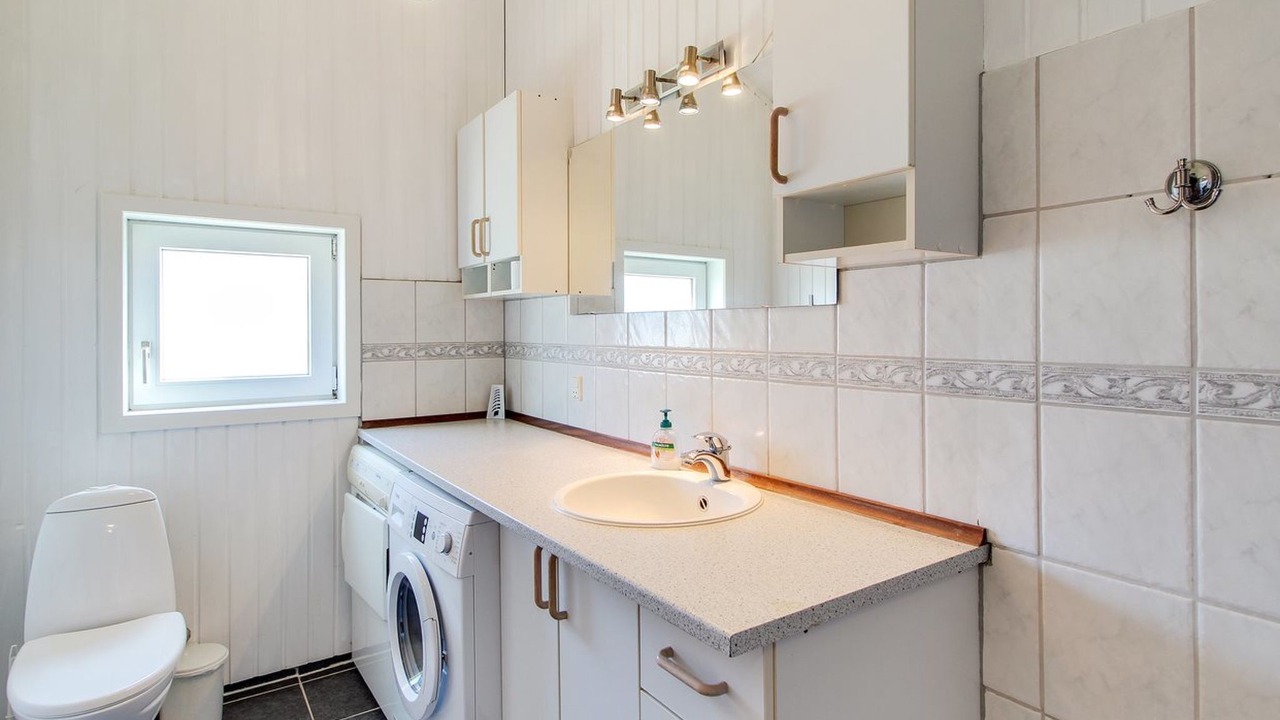 Photo of Bathroom in Lyngsbæk Strand