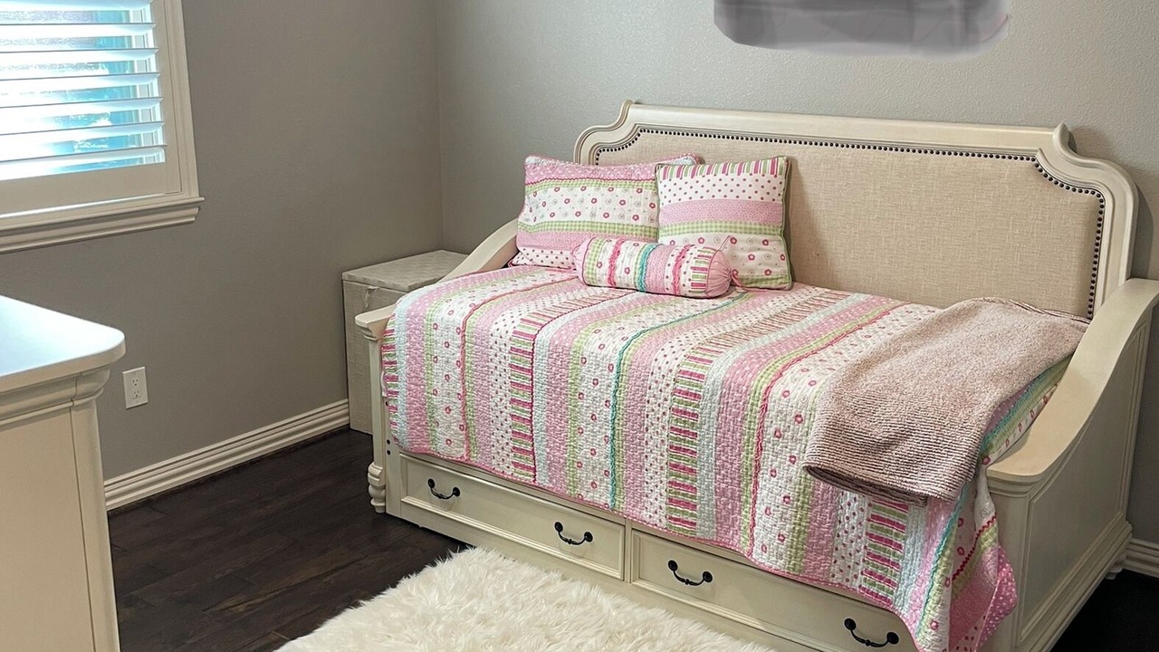 Photo of Bedroom in Canton