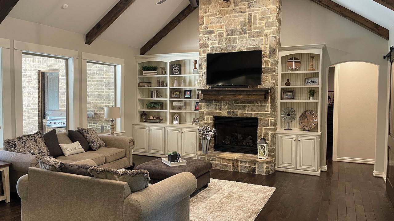 Photo of Livingroom in Canton