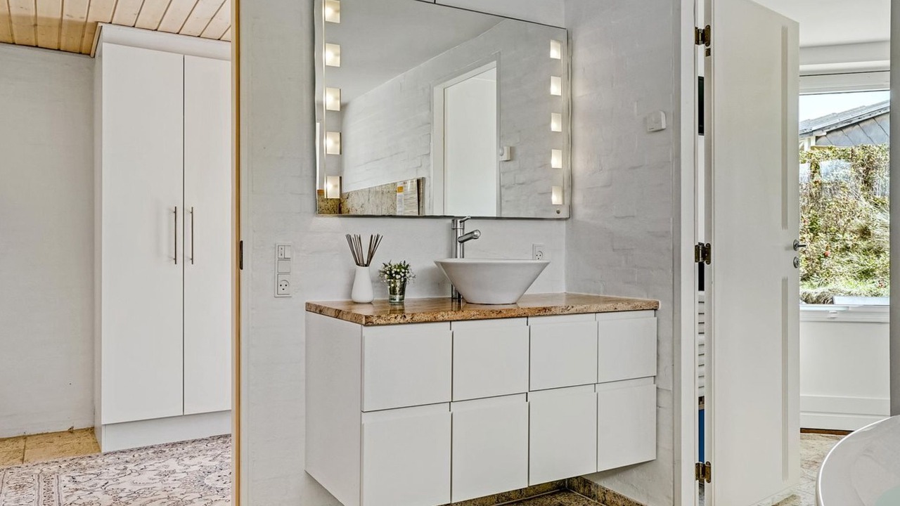 Photo of Bathroom in Saltum