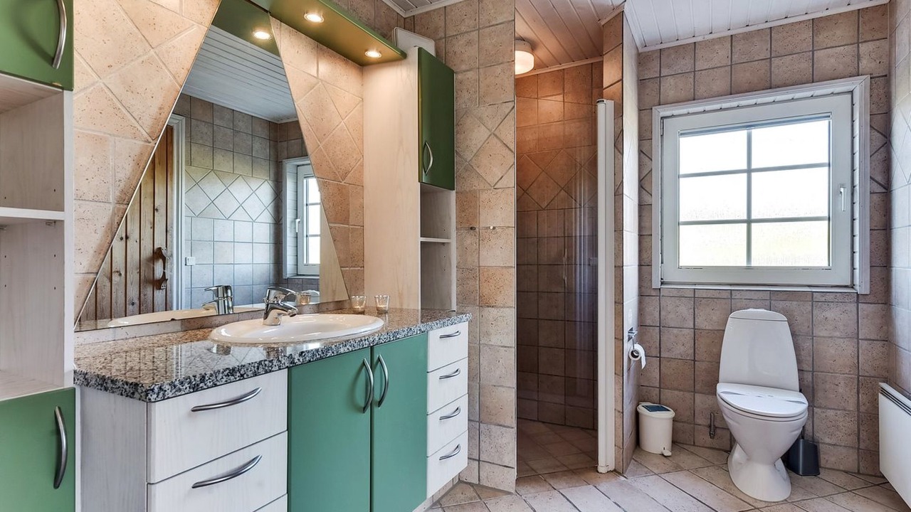 Photo of Bathroom in Haurvig