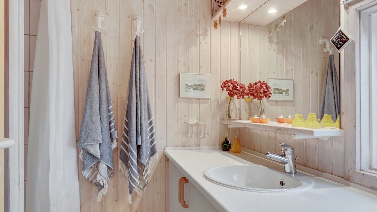 Photo of Bathroom in Rødhus