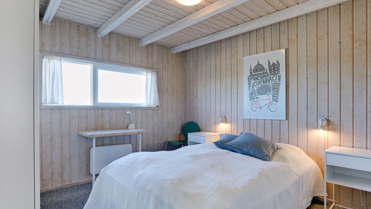 Photo of Others in Houvig Strand